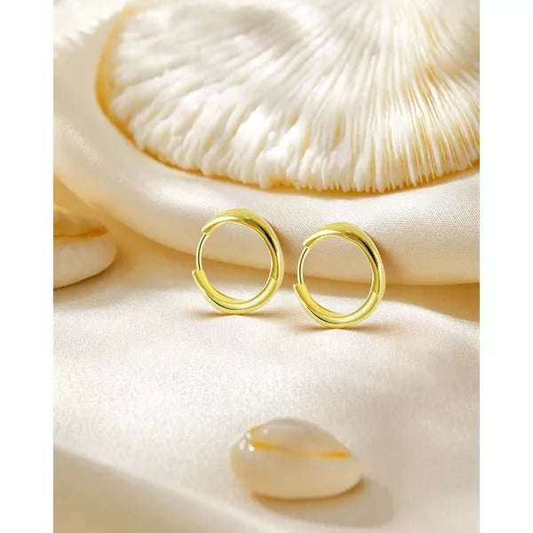 Molenia Huggie Hoop Earrings for Women, 14K Gold Plated Sterling Silver Small Chunky Earrings Fine Jewelry Anniversary Birthday Gifts for Her Women