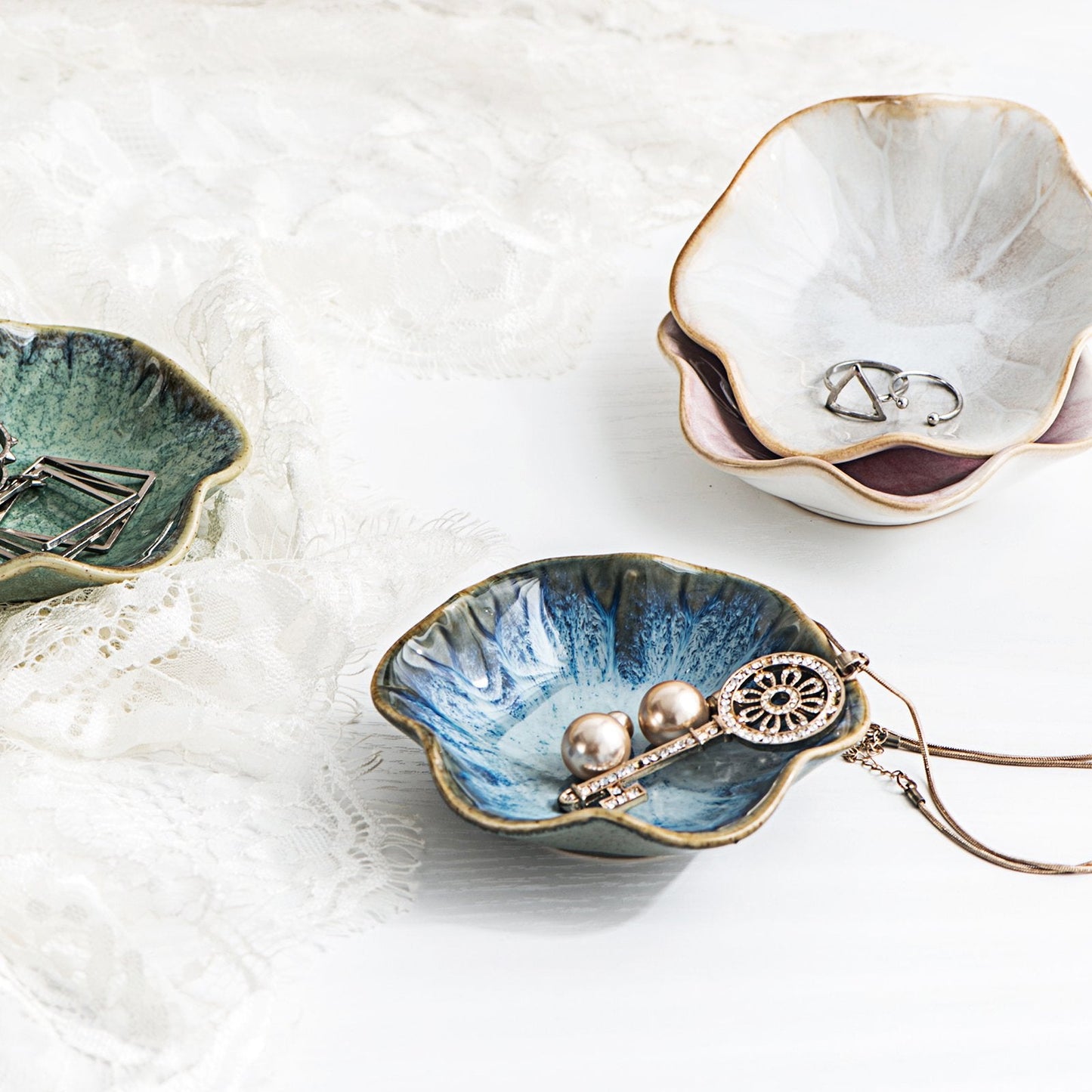 UNICASA Ceramic Lotus Jewelry Tray, Decorative Trinket Jewelry Dish Set of 4 for Rings Earrings Necklaces Bracelet Watch Keys, Birthday Mother's Day Christmas Gift for Women